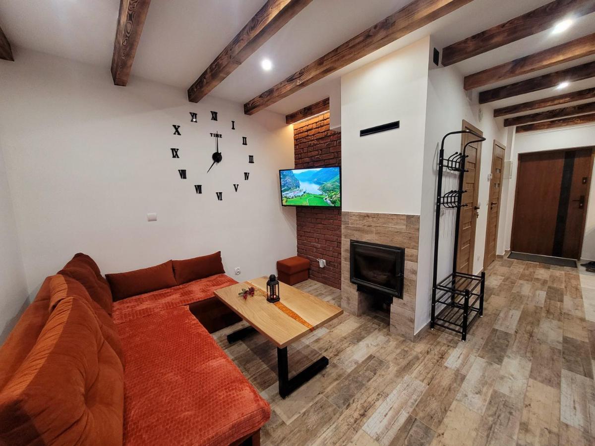 Urocza Kryjowka Ze Spa Lesko Ngoại thất bức ảnh