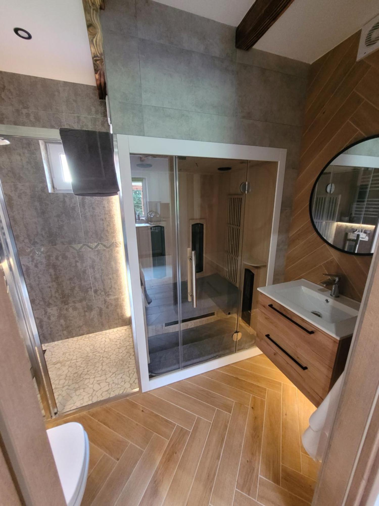 Urocza Kryjowka Ze Spa Lesko Ngoại thất bức ảnh